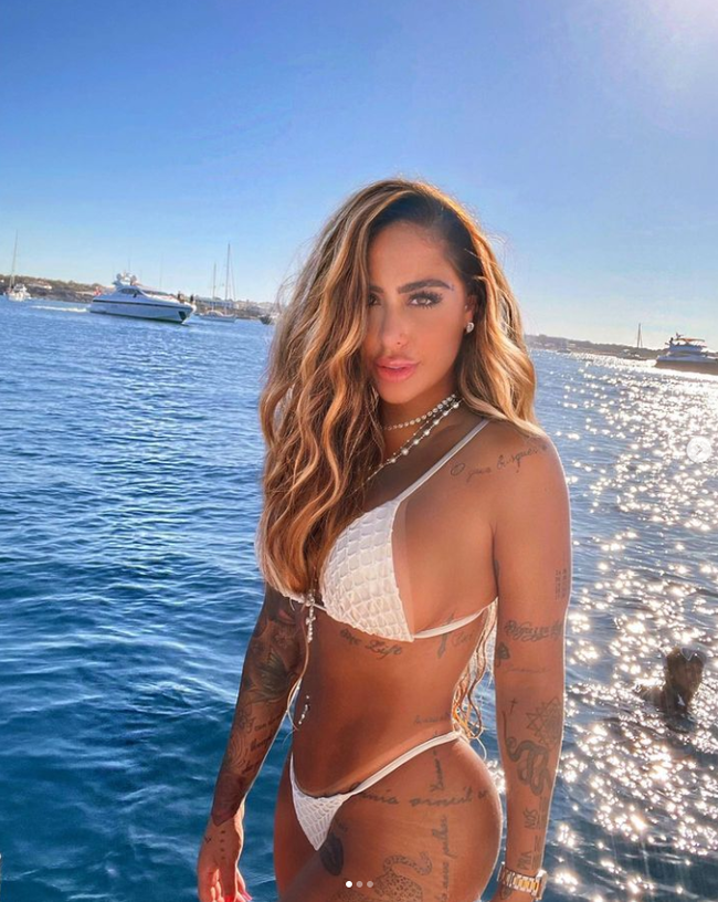 사진=라파엘라 SNS