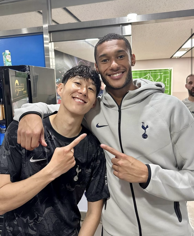 사진=오스틴 SNS