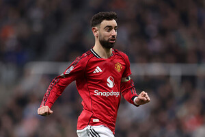 맨체스터 유나이티드, 칼 갈았다!...재계약 위해 주급 '8억' 준비→'브루... - 뉴스 썸네일 이미지