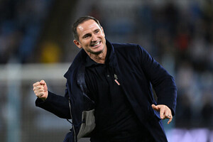Coventry beat Newcastle 4-1 as Tottenham fall to 19th